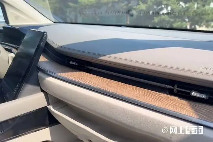 当代4S店:2024款库斯途7月31日上市!价钱有惊喜?